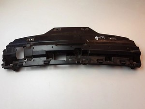 BMW 3 F30 F35 F31 2014 Mitte Halterung Stoßstange Stoßfänger hinten 7256921