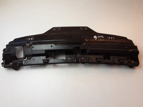 BMW 3 F30 F35 F31 2014 Mitte Halterung Stoßstange Stoßfänger hinten 7256921