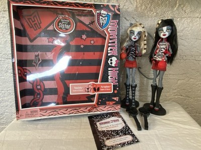 Monster High Werecat Sister Pack Meowlody & Purrsephone 2012 Complete Open Box