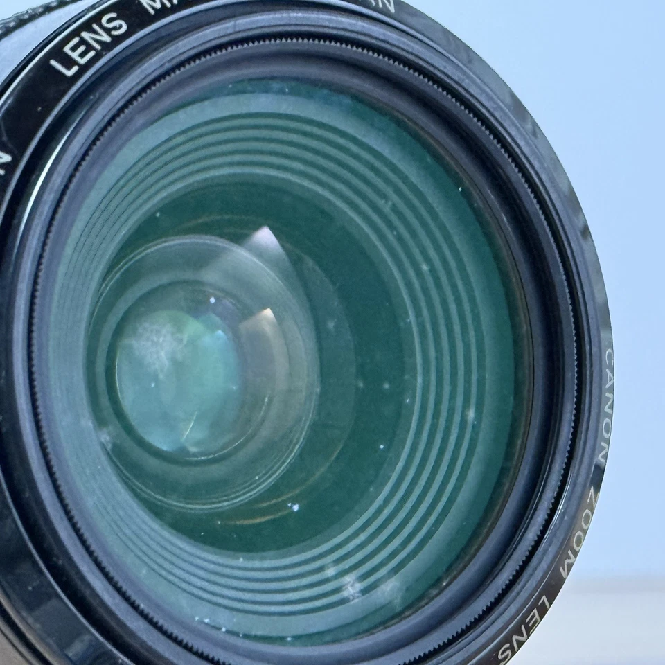 [AS IS] CANON ZOOM EF 35-70mm F3.5-4.5 Zoom AF EF Mount Lens Japan G 7968 - Image 4 of 4