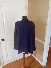Navy Blue Oversized Annrabess Sweater Size Large  95% Chignon