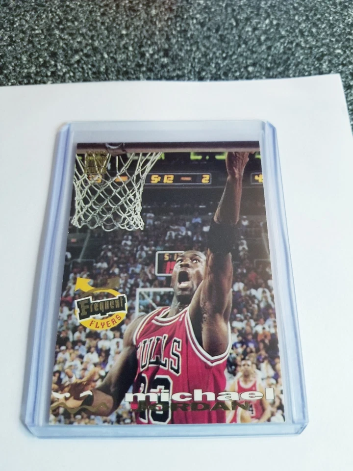 MICHAEL JORDAN 1993-94 TOPPS STADIUM CLUB FREQUENT FLYERS INSERT #187 BULLS  - Image 3 of 4