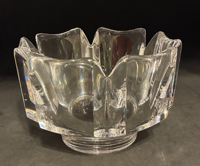 Orrefors Corona Crystal Tulip Bowl Signed LH by Lars Hellsten Sweden