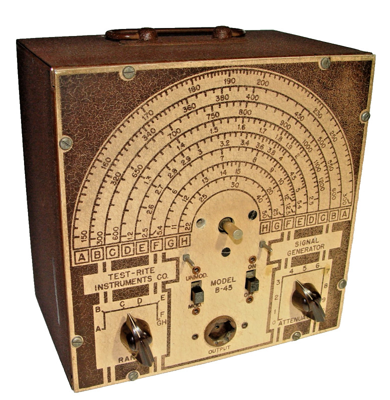 1950s Era Test-Rite Instruments CO. Model B-45 Signal Generator