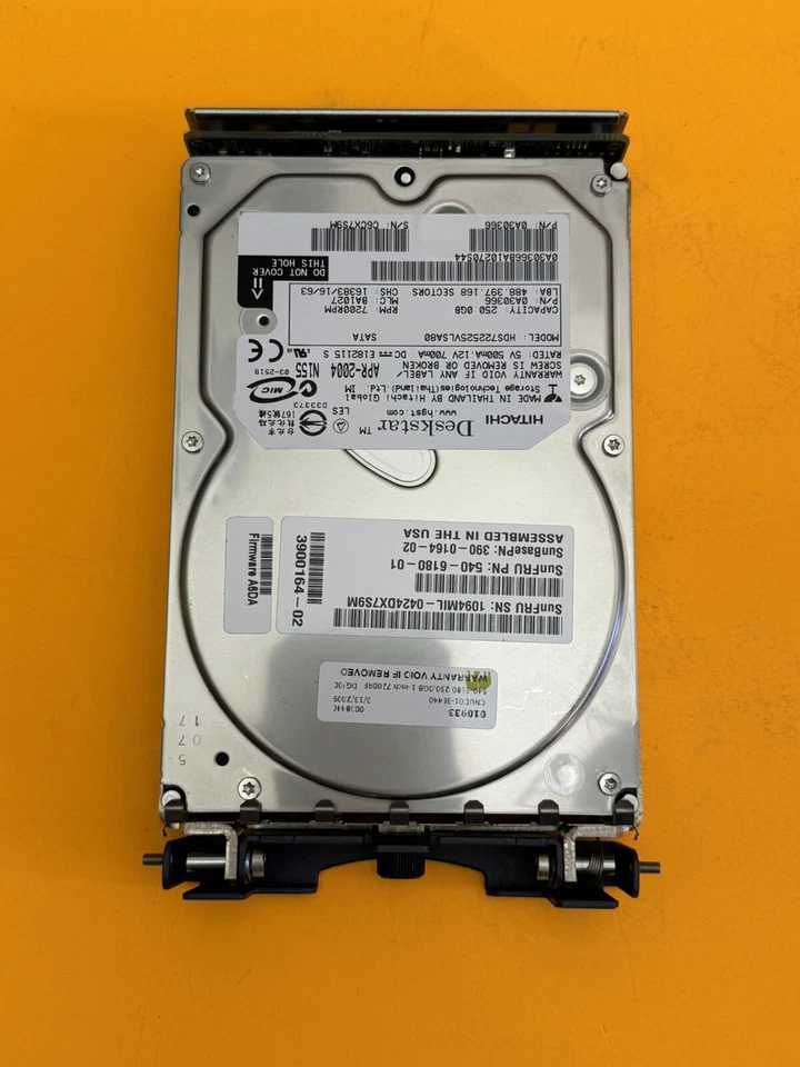 Sun 540-6180 250GB 3.5-inch 7.2K SATA Hard Disk Drive XTA-ST1NC-250G7K 390-0164 - Image 4 of 4