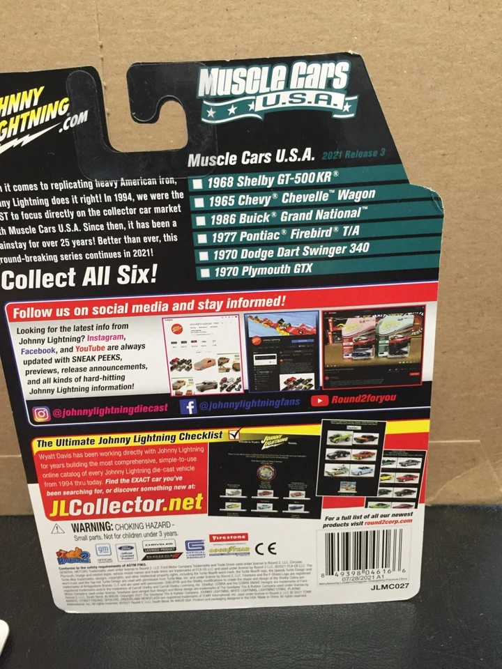 Johnny Lighting 1:64 1970 Plymouth GTX  Moulin Rouge - Image 3 of 3