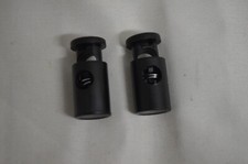 PLAIN BLACK SNEAKER SHOE LACE LOCKS SET LOGO SPRING STOPPER 2 PIECES PAIR STRING