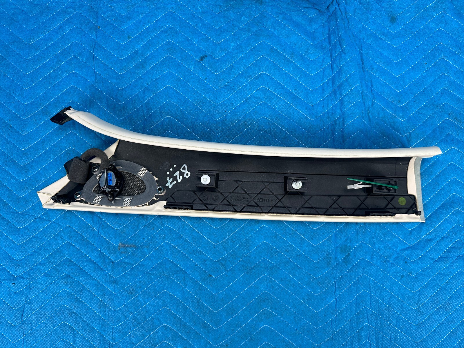 Bentley Flying Spur Windshield A-Pillar Trim Panel Passenger Side Ivory 06-12 OE