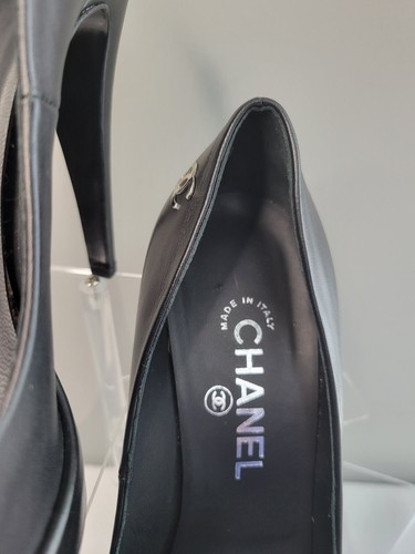 CHANEL klassische schwarze Escarpins silber Leder Cap Toe Pumps/Absätze/Schuhe Gr. 38 - Bild 10 von 12