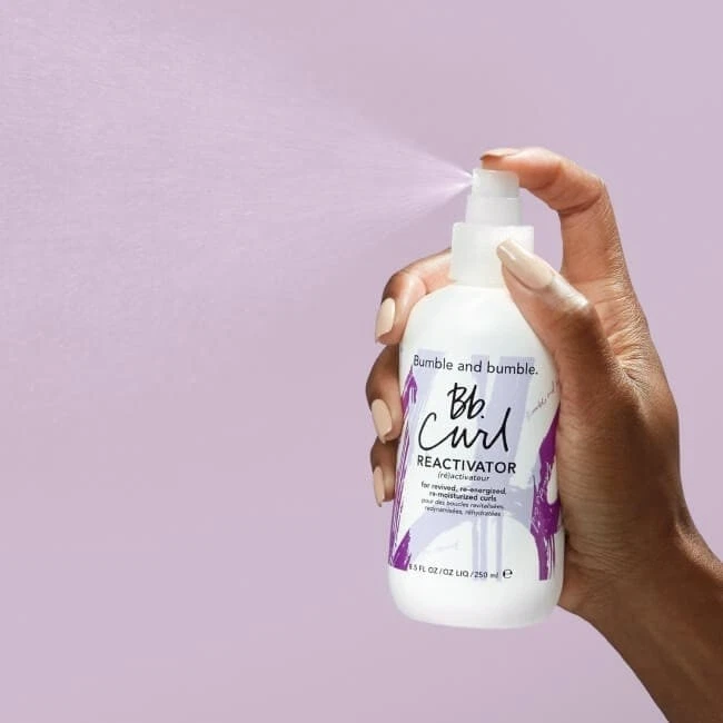 Bumble and Bumble. Bruma hidratante para cabello reactivadora de rizos Foto 4 de 4