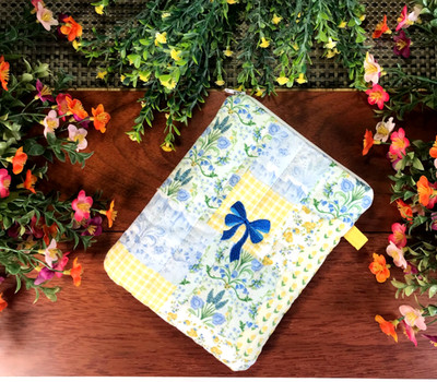 Kindle White Sleeve & 6'' E-Reader Pouch Quilted  Yellow Patchwork Blue Bow