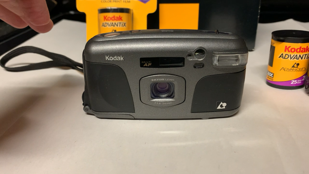 Kodak Advantix 3600 IX APS Point & Shoot Film Camera with Film