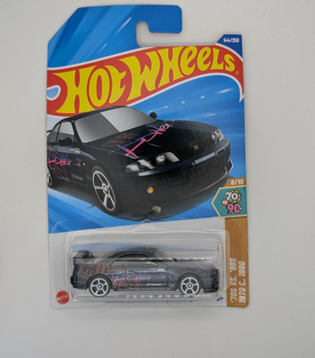New Hot Wheels 2025 Case M 70 s Vs 90 s 8/10 Nissan Skyline GT-R (BCNR33) Blue