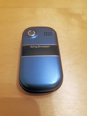 Sony Ericsson Z320i Handy ohne Simlock neuwertig, 3x Cover