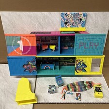 LOL Clubhouse Playset with Accessories 