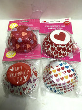 Lot of 4 Wilton Cupcake Baking Cups 50 count X4 Standard Liners Valentine's Day