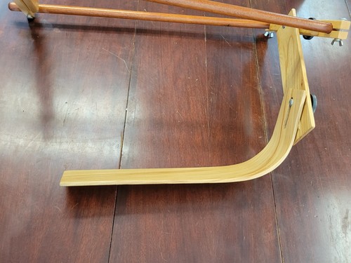 Vintage Sit On Needlework Frame - Afbeelding 5 van 10