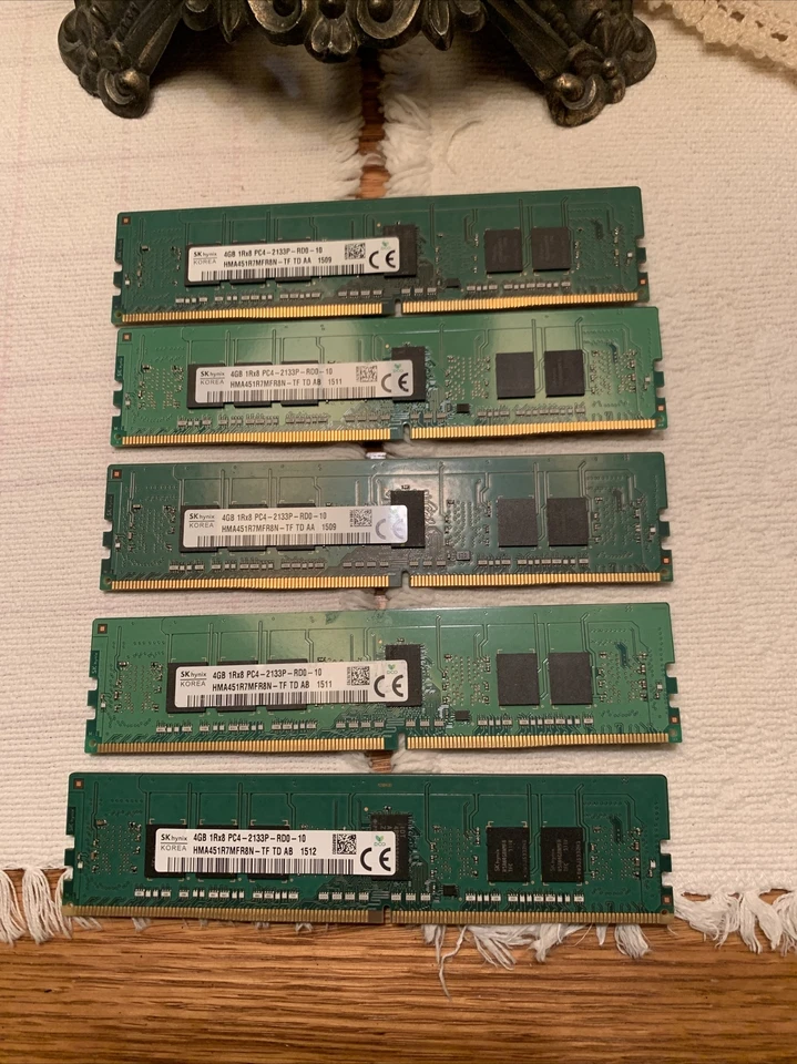 (AS IS) Dell SK hynix 4GB 1Rx8 PC4 - 2133P DDR4 RAM module from working system - Image 2 of 3