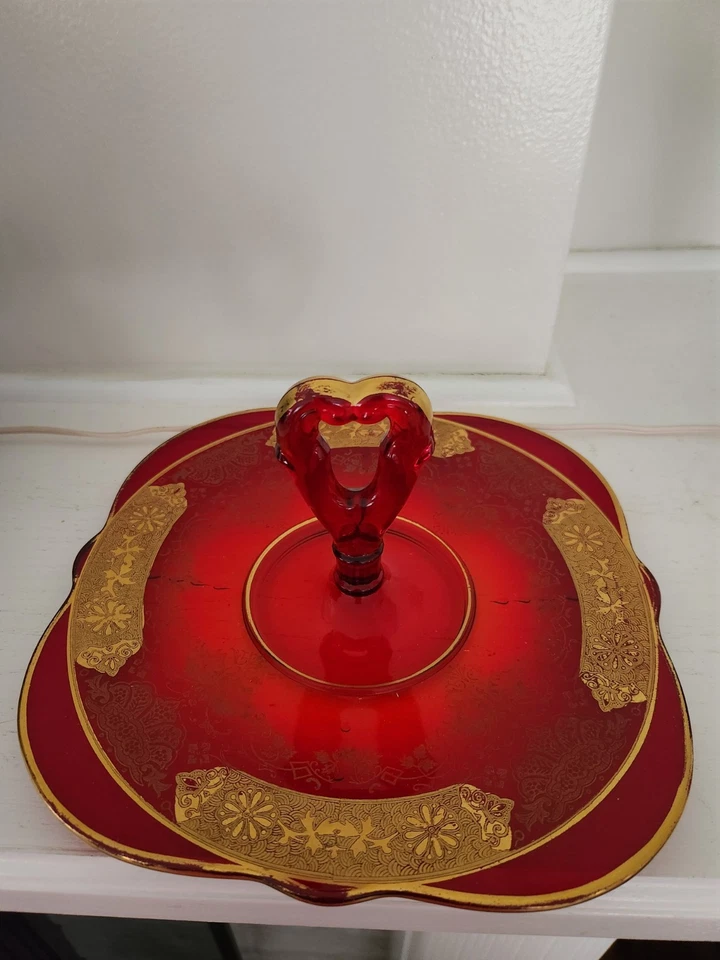 1930s Paden City Glass RARE Company Delilah Bird Ruby Red Glass Center Handled - Image 3 of 4