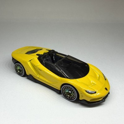 Hot Wheels CUSTOM MADE '16 Lamborghini Centenario Roadster Real Riders  