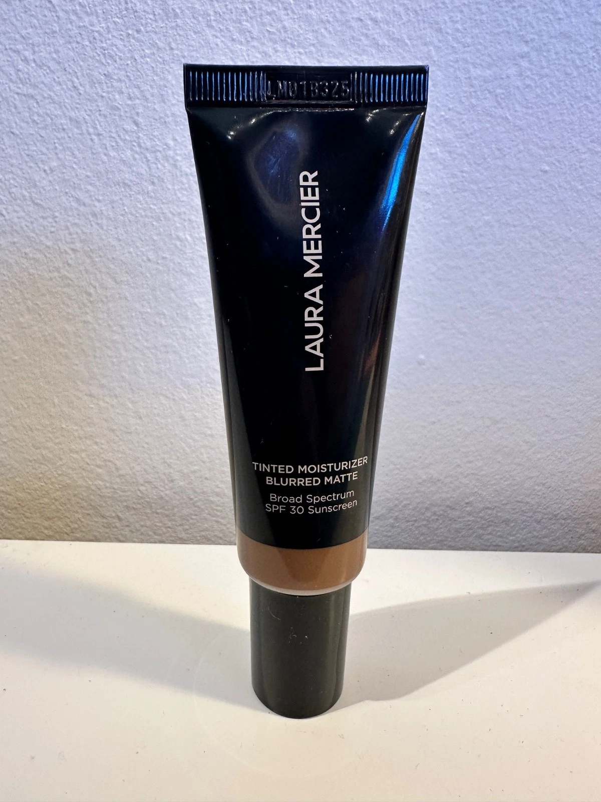 Laura Mercier SPF 30 Tinted Moisturizer Blurred Matte 1.5 Oz - 5W TERRACOTTA