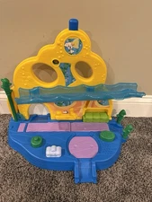 Mattel 2012 Bubble Guppies  Swim-Sational School Playset  ***WORKS!