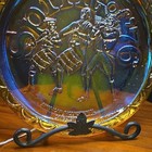 Solstice 1976 Amber Iridescent Carnival Glass Round Music Decorative Plate — photo 3