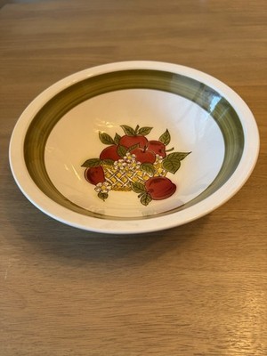 Mikasa ''APPLE PIE'' Cera Stone serving bowl