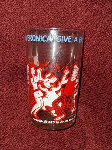 1973 Archie Comics "Betty and Veronica Give a Party" Drinking Glass ARCHIE  Face