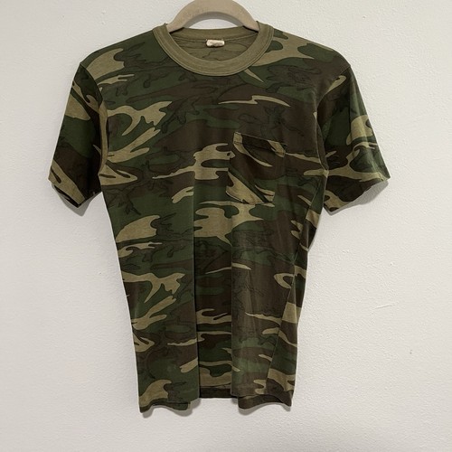 VINTAGE 80s Camo Shirt Adult XL Single Stitch USA Signal Woodland Pocket Grunge - Picture 2 of 8