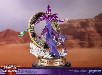 Yu-Gi-Oh! Schwarzmagier PVC Statue Lila Edition
