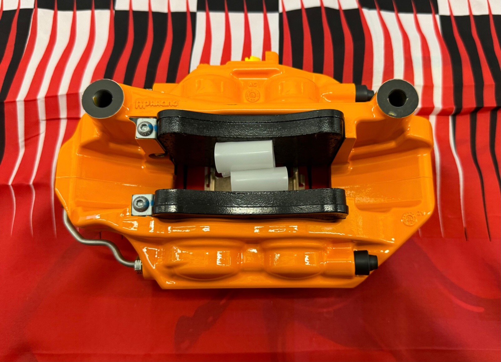 Mclaren 765LT SENNA TRACK Brake Calipers with Pads Set of Four in Gloss Orange