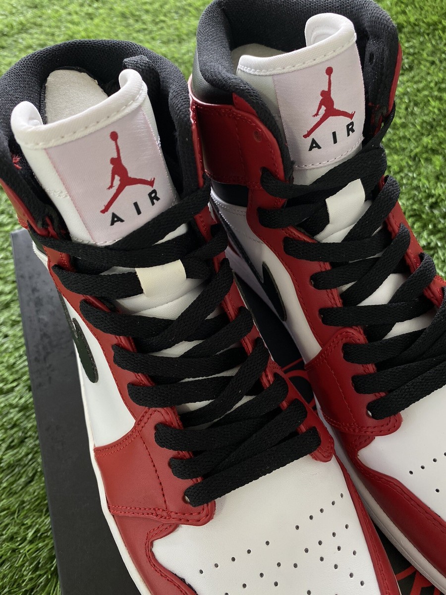 Air Jordan 1 Retro Chicago (2013) 332550-163 Brand New with Defect