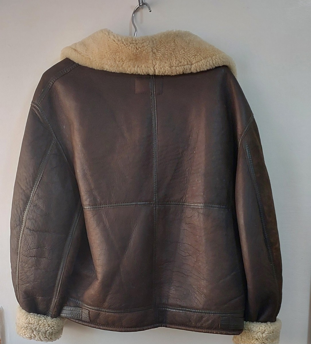 B-3 Shearling Vintage Leather Sheep Skin US Army Jacket B-3 Shearling Vintage Leather Sheep Skin US Army Jacket