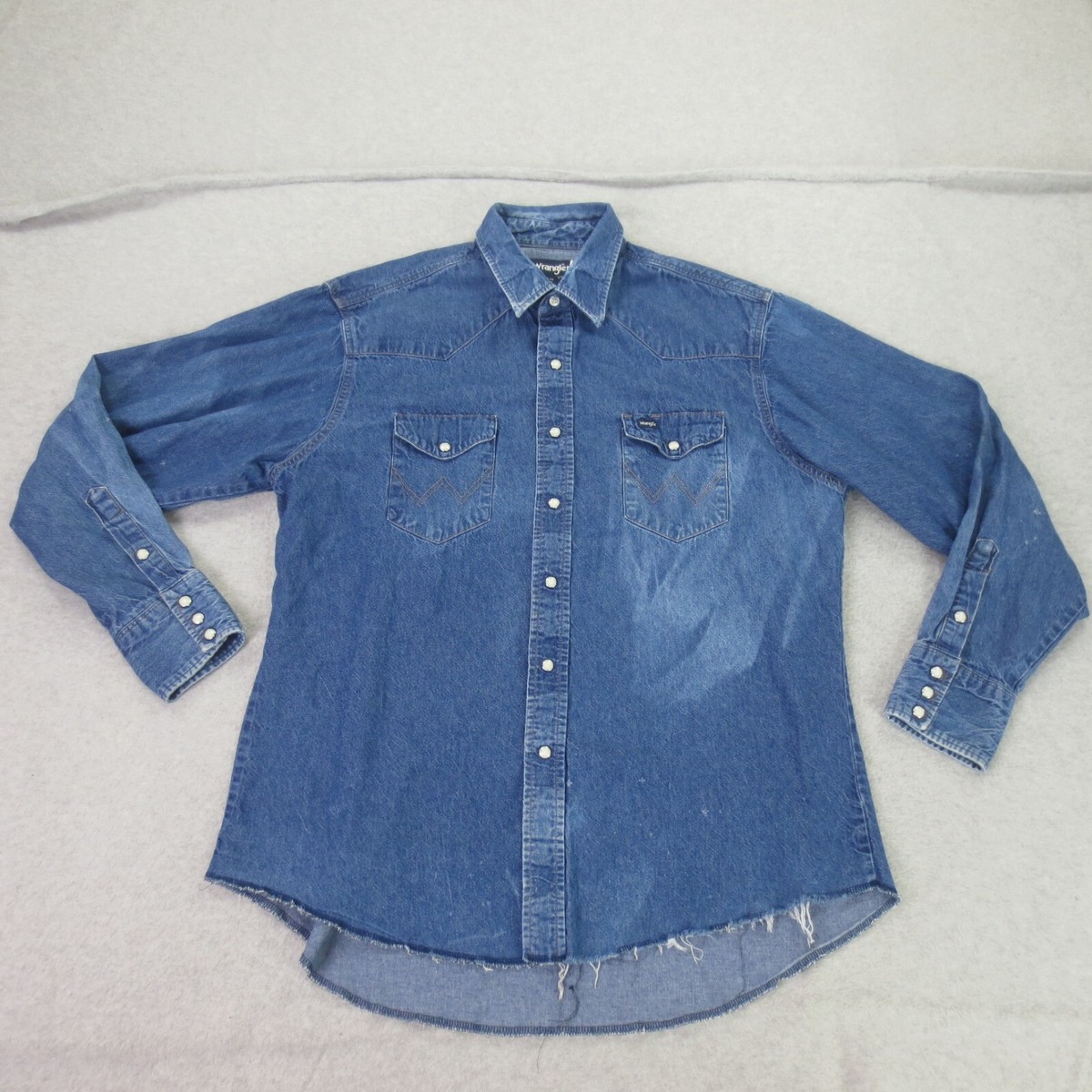 Vintage Wrangler Denim Pearl Snap Shirt Mens 36 Blue Long