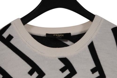 Fendi MensGeometric FF  Logo Sweater Large IT 50 Large Tan Black Wool Pullover - Picture 4 of 10