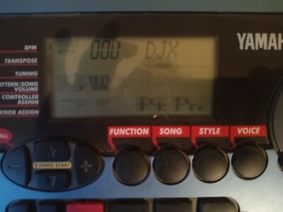 YAMAHA PSR-D1 DJX シンセサイザー キーボード ヤマハ YAMAHA DJX PSR-D1 Electronic Dance Music EDM Keyboard Beats