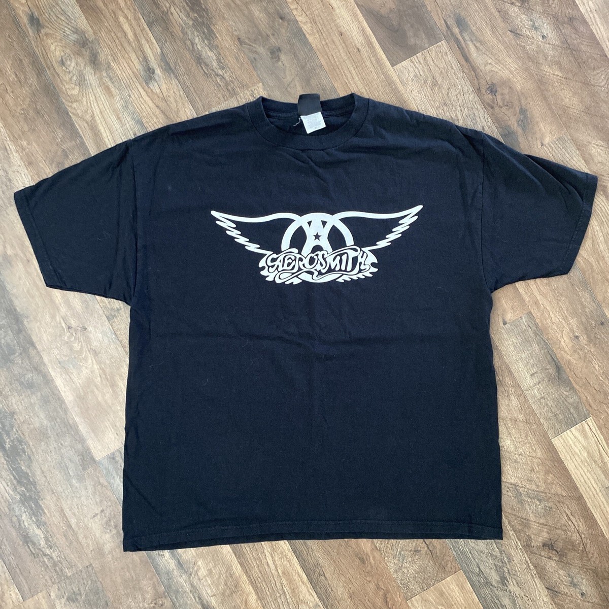 Vintage 90s AEROSMITH Logo Print Black T-Shirt Giant Tag Vintage 90s AEROSMITH Logo Print Black T-Shirt Giant Tag