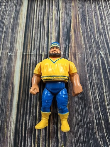 Vintage WWF Hasbro Akeem Action Figure 1990 Series...