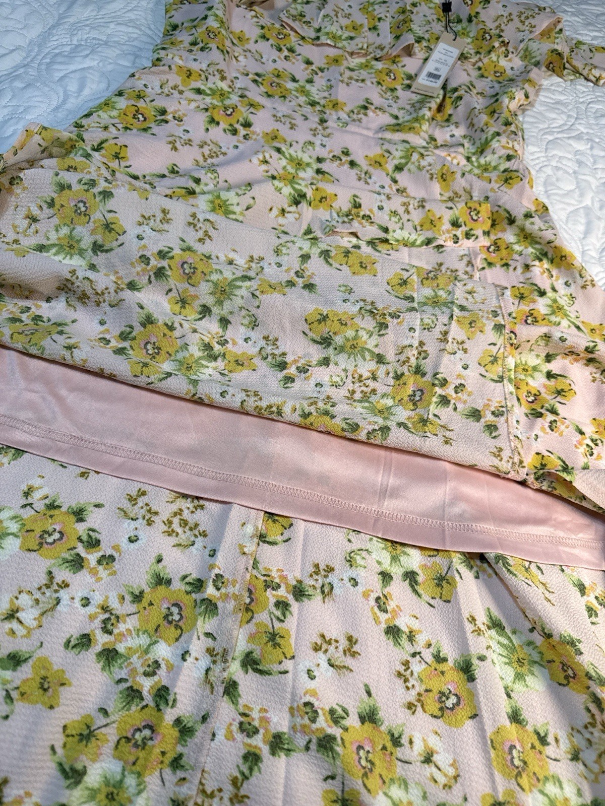 BCBGeneration Off Shoulder Floral Dress Size 10 Pink/Yellow English Rose NWT image 4
