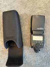 Canon Speedlite 580EX II Shoe-Mount Speedlight With Case and Shoe Mount Stand