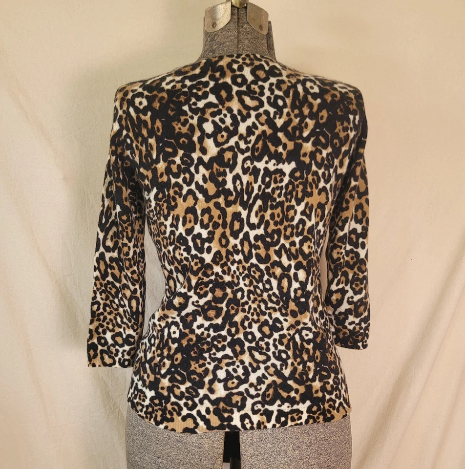 Suéter Talbots Cachemira Audrey Guepardo Leopardo Talla PS Suave Animal Dinero Antiguo Foto 4 de 4