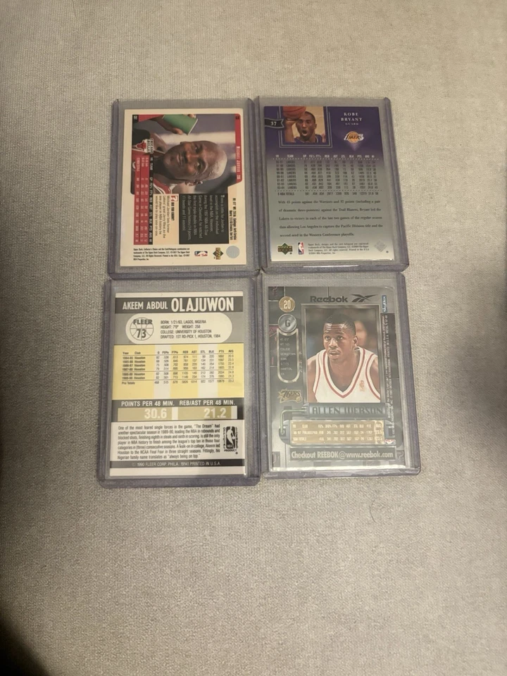 Tarjetas vintage de la NBA (Michael Jordan, Kobe Bryant, Akeem Olajuwon, Allen Iverson) Foto 2 de 2