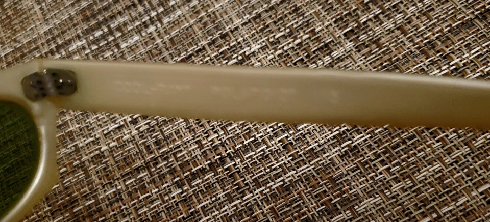 Очки солнцезащитные винтажные аптечные Polaroid Cool Ray 115 царапины на зеленых линзах - Изображение 4 из 4