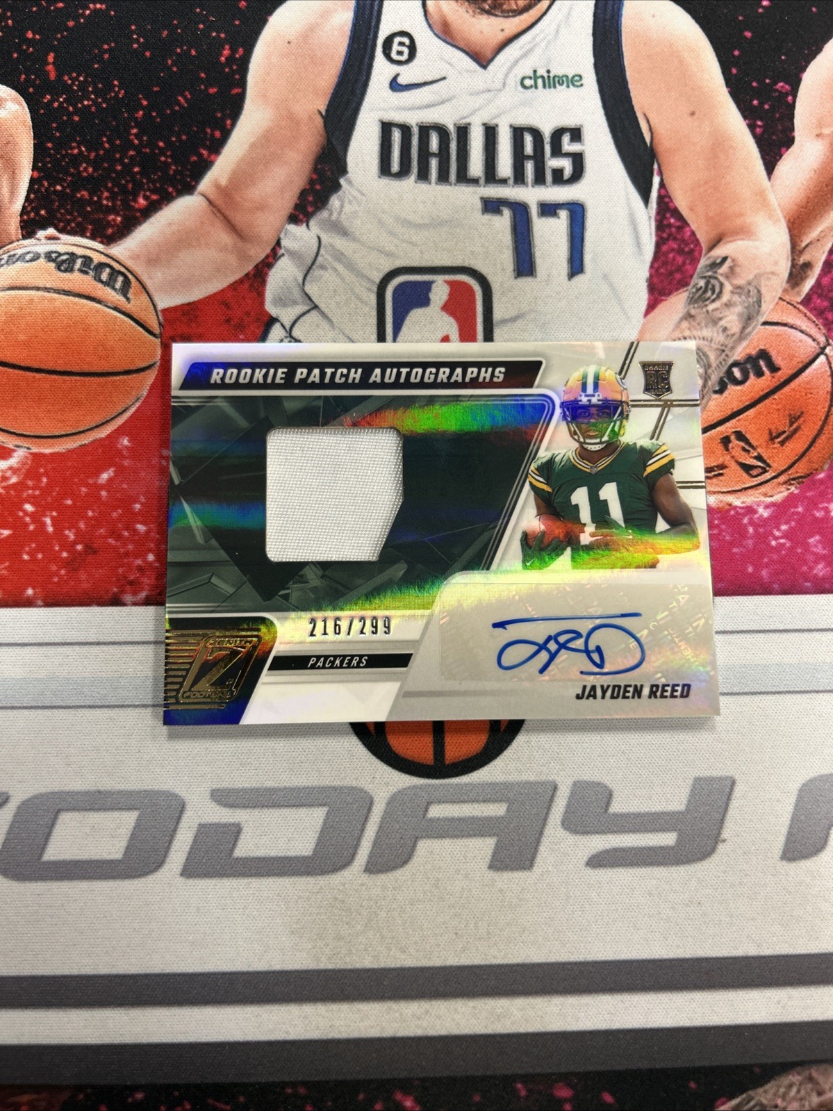 2023 Panini Zenith Football Jayden Reed Rookie Patch Auto /299