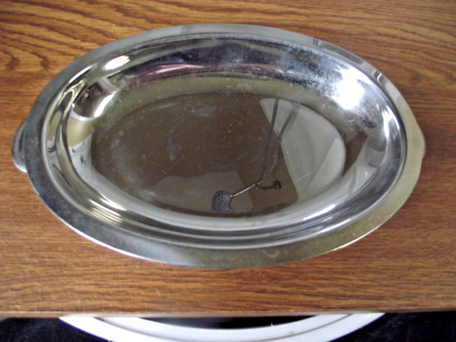 Beautiful 7.25 by 10.5 Inch Silver Plated Serving Tray w/ Sturdy Handles