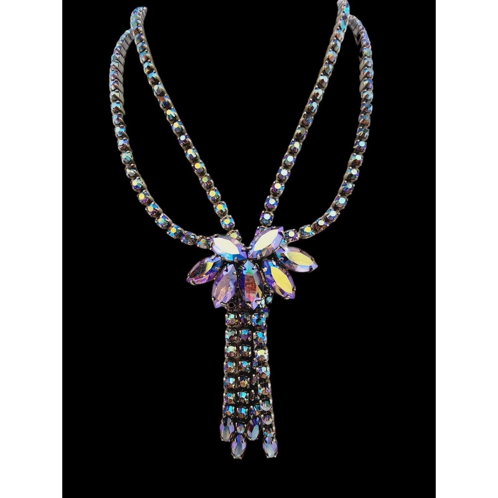 Absolutely Spectacular Unsigned Quality Rhineston… - image 3