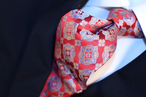 BUGATCHI UOMO Red Silver White Geometric Silk Woven Necktie TIE 59"L x 4"W - Picture 8 of 12