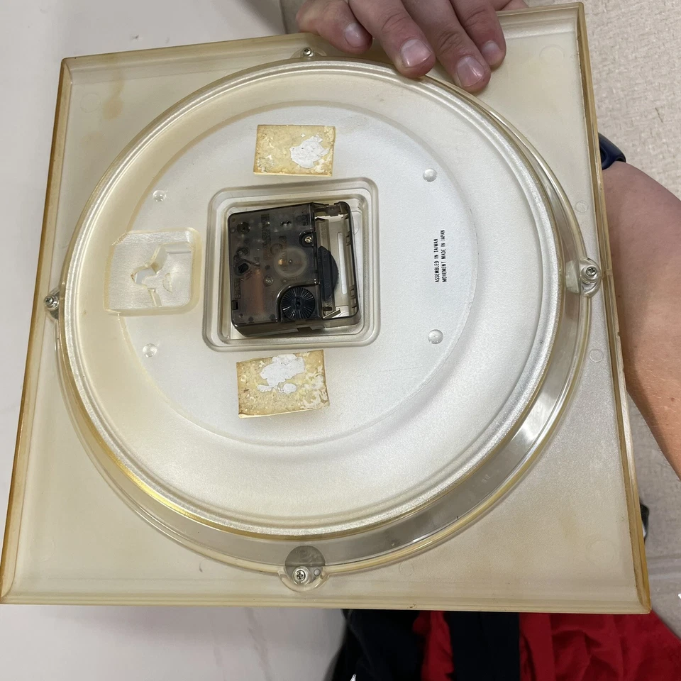 Reloj Cuadrado MCM VINTAGE Waltham Cuarzo Pared 11" Dorado Transparente Art Deco - LM Foto 4 de 4