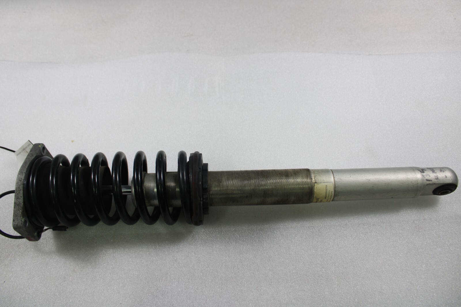 Maserati Quattroporte, Front Shock Absorber, Used, P/N 209806